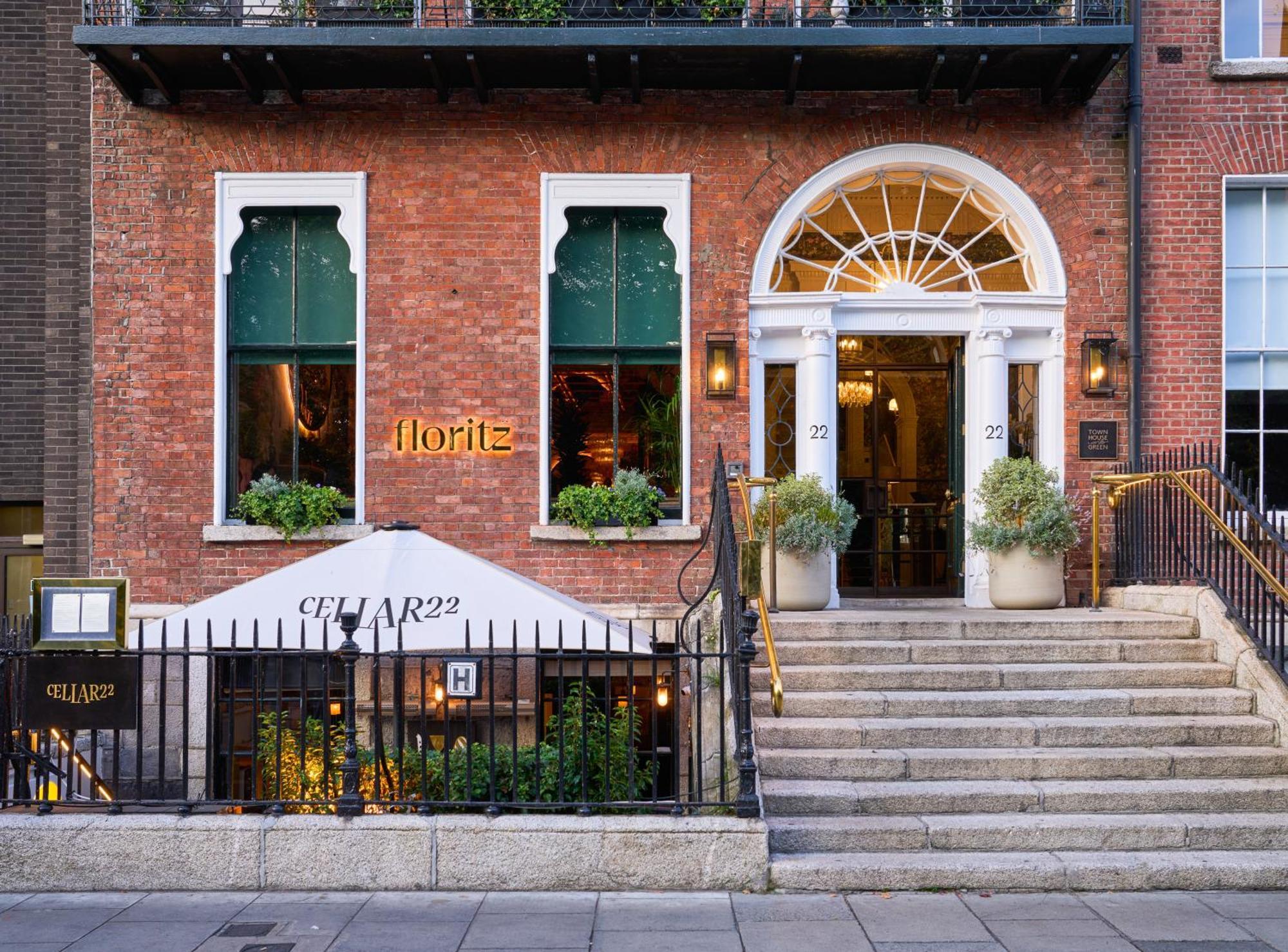 Townhouse On The Green Dublin Exterior photo